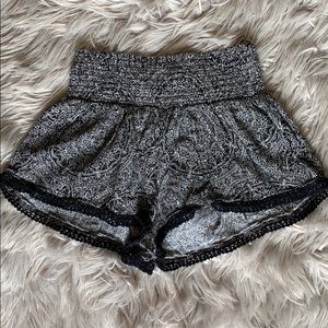 comfortable patterned fabric shorts
